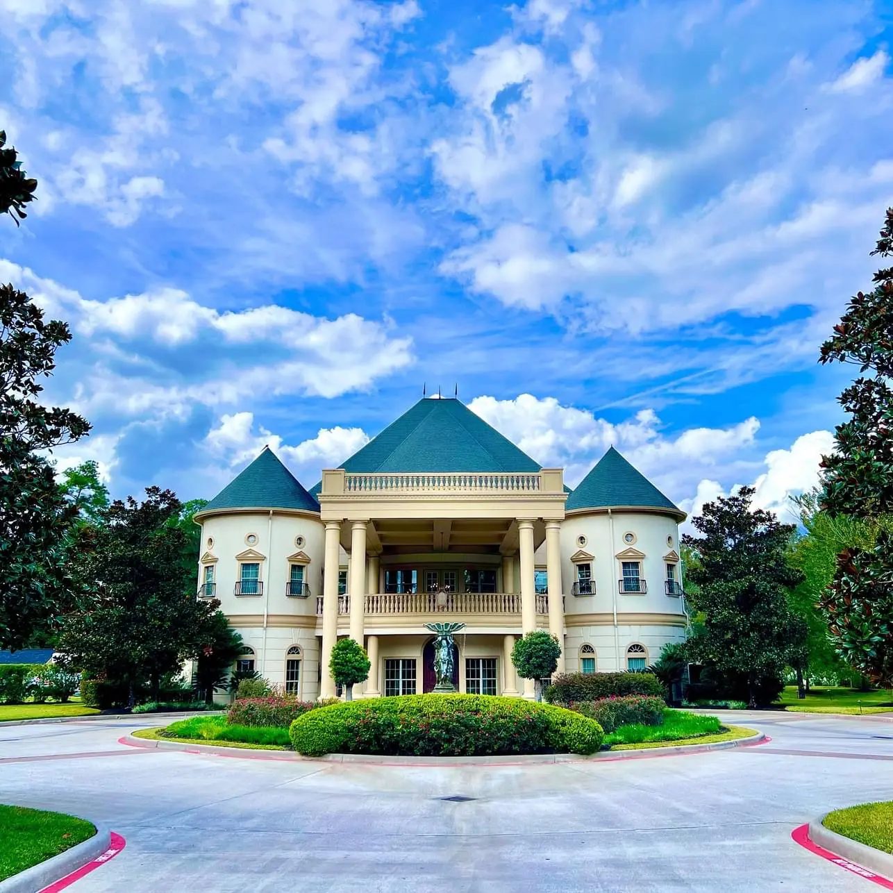 Outside front view of the Springs Cypress wedding venue in Cypress Texas